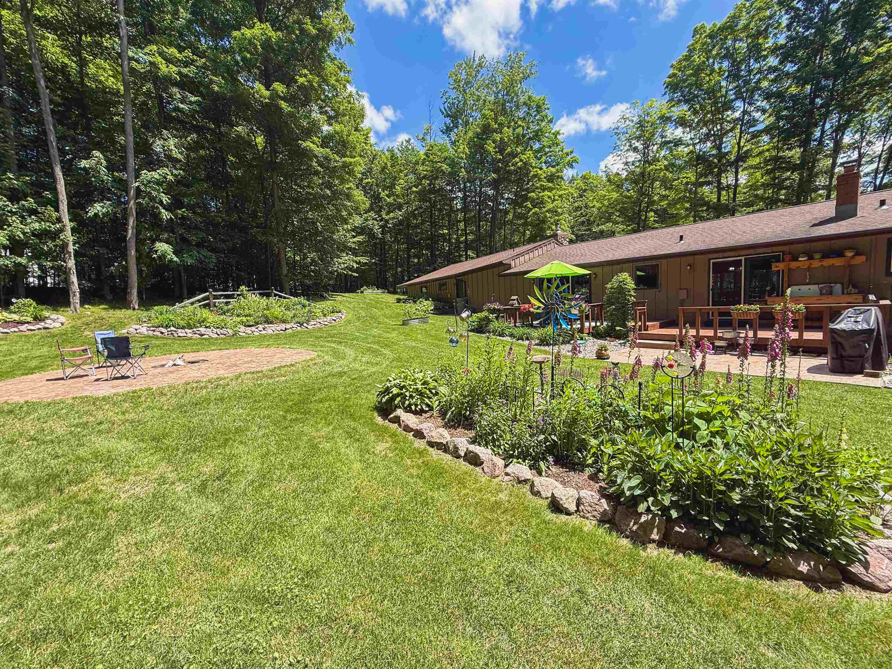 17091 Country Club Road Lakewood, WI 54138 - Photo 7 of 39