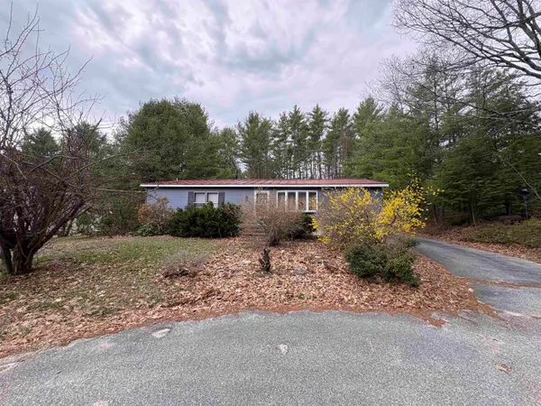 $159,900 | 51 Sunset Drive, Hopkinton, NH 03229