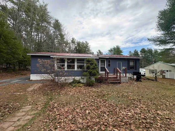 $159,900 | 51 Sunset Drive, Hopkinton, NH 03229