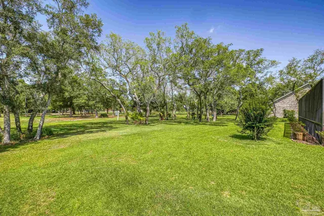 $835,000 | 2796 Pebble Beach Drive, Navarre, FL 32566