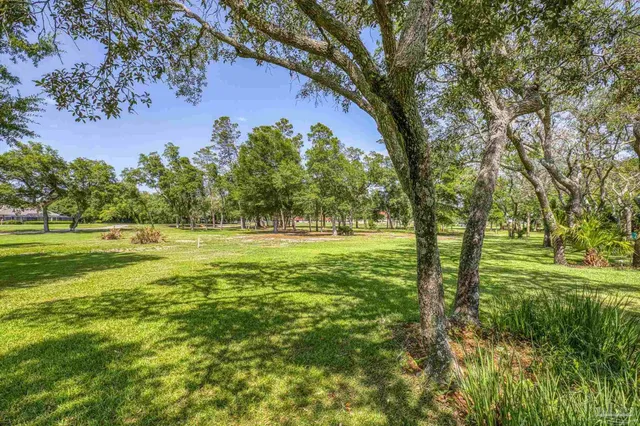 $835,000 | 2796 Pebble Beach Drive, Navarre, FL 32566