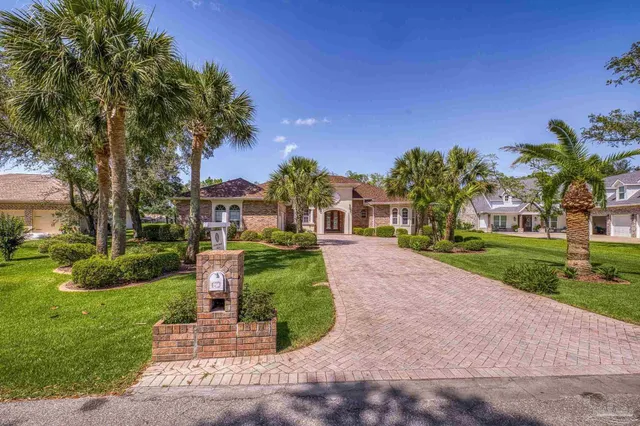 $835,000 | 2796 Pebble Beach Drive, Navarre, FL 32566