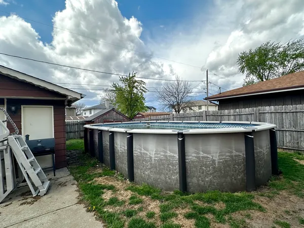 $290,000 | 8404 South 79th Avenue, Justice, IL 60458