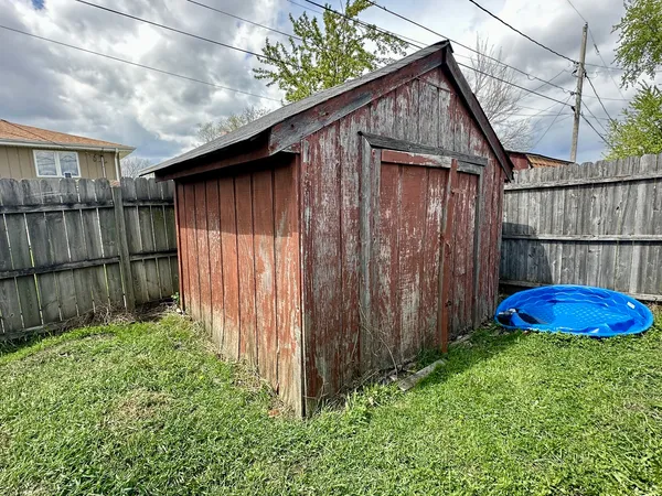 $290,000 | 8404 South 79th Avenue, Justice, IL 60458