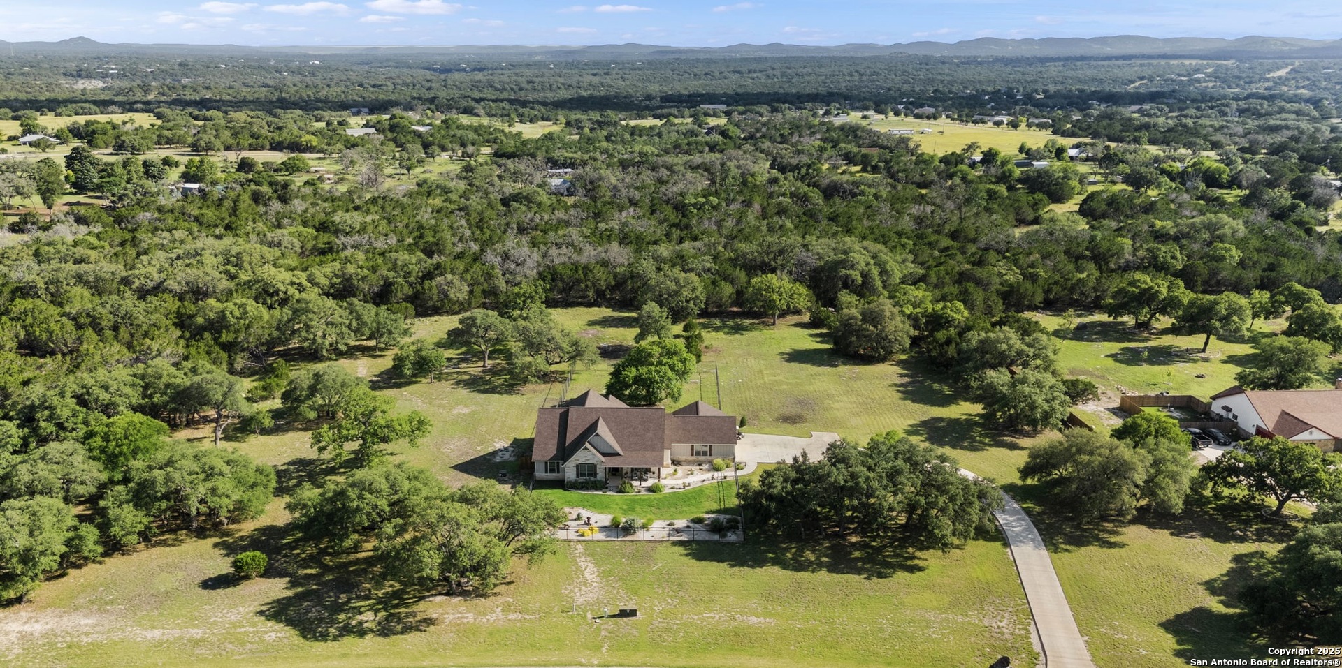 744 East Rio Azule Dr  