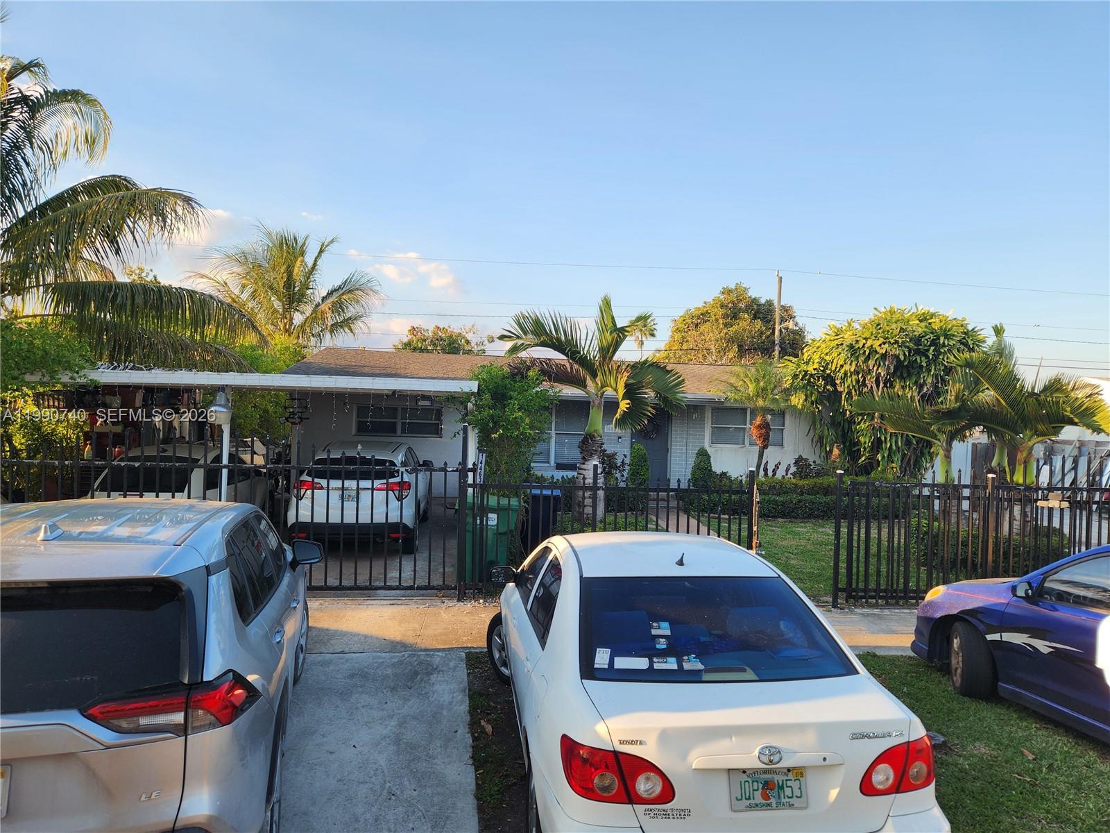 14463 Southwest 285th Terrace Homestead, FL 33033 - Photo 1 of 22