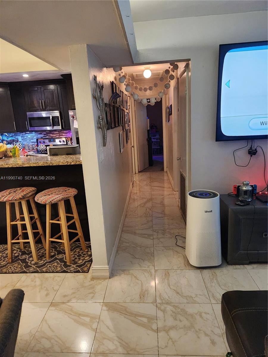 14463 Southwest 285th Terrace Homestead, FL 33033 - Photo 11 of 22