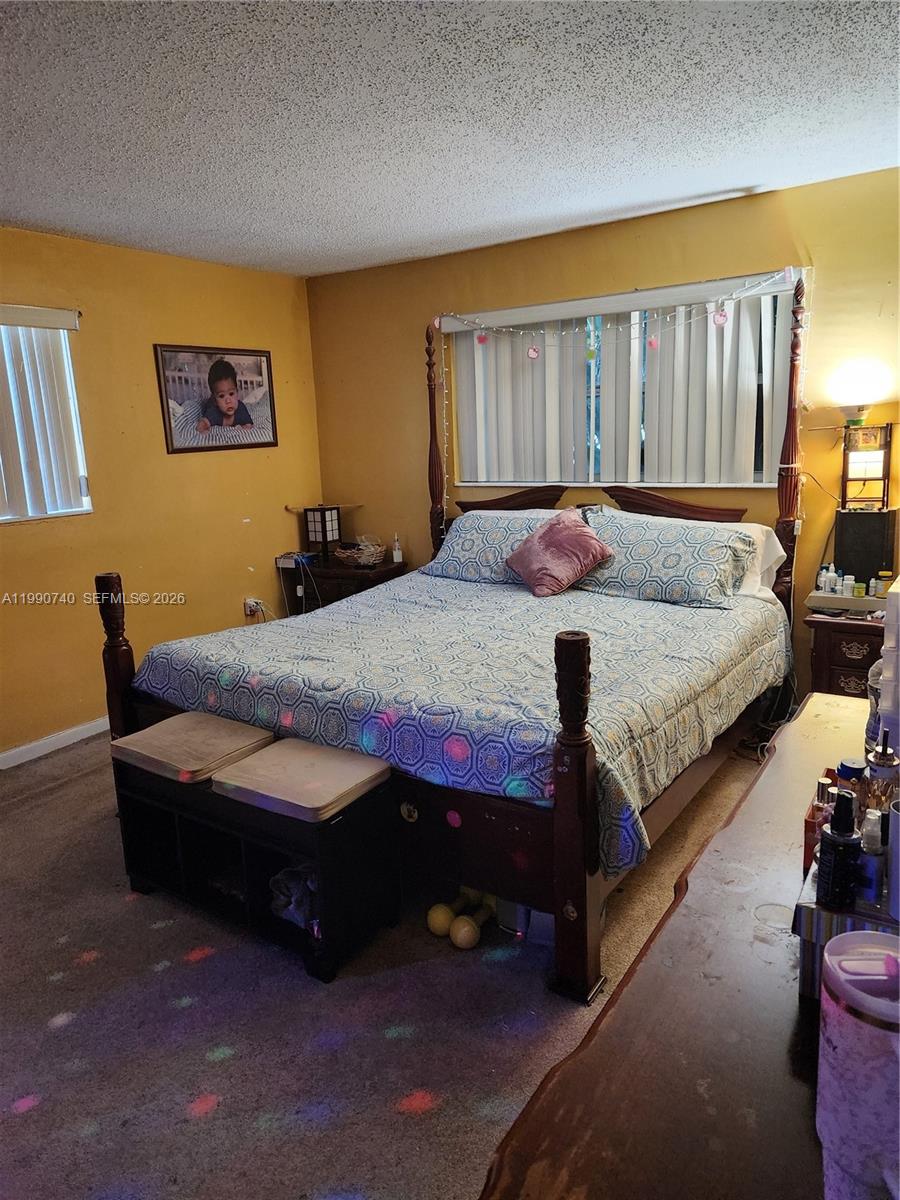 14463 Southwest 285th Terrace Homestead, FL 33033 - Photo 4 of 22