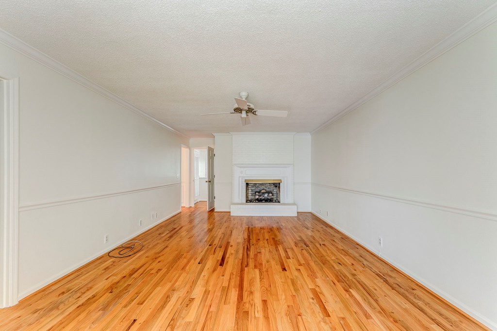1709 Dug Gap Road Dalton, GA 30720 - Photo 16 of 41 Gallery Image 16
