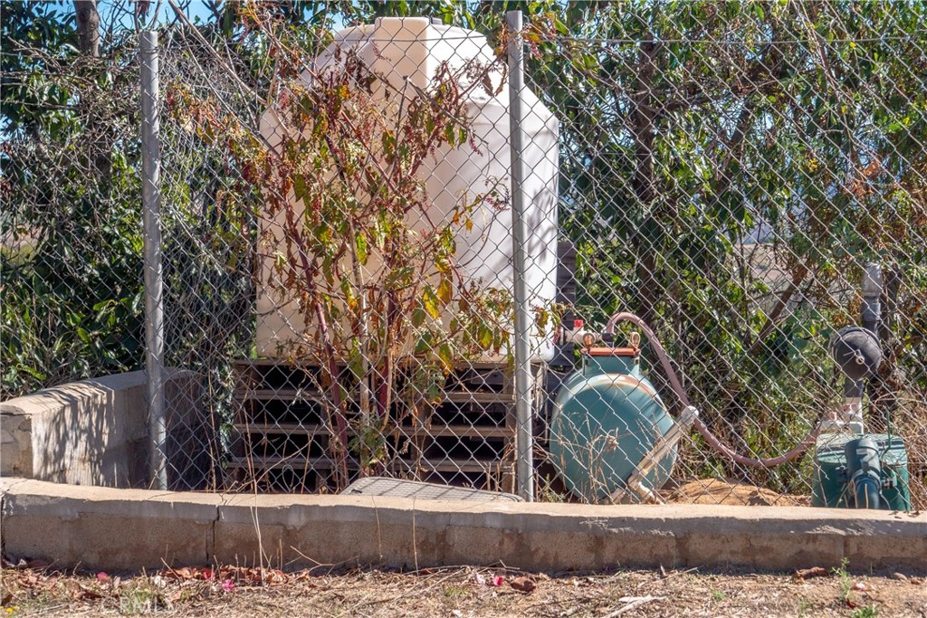 34 Los Gatos Road Temecula, CA 92590 - Photo 12 of 12 a view of a yard