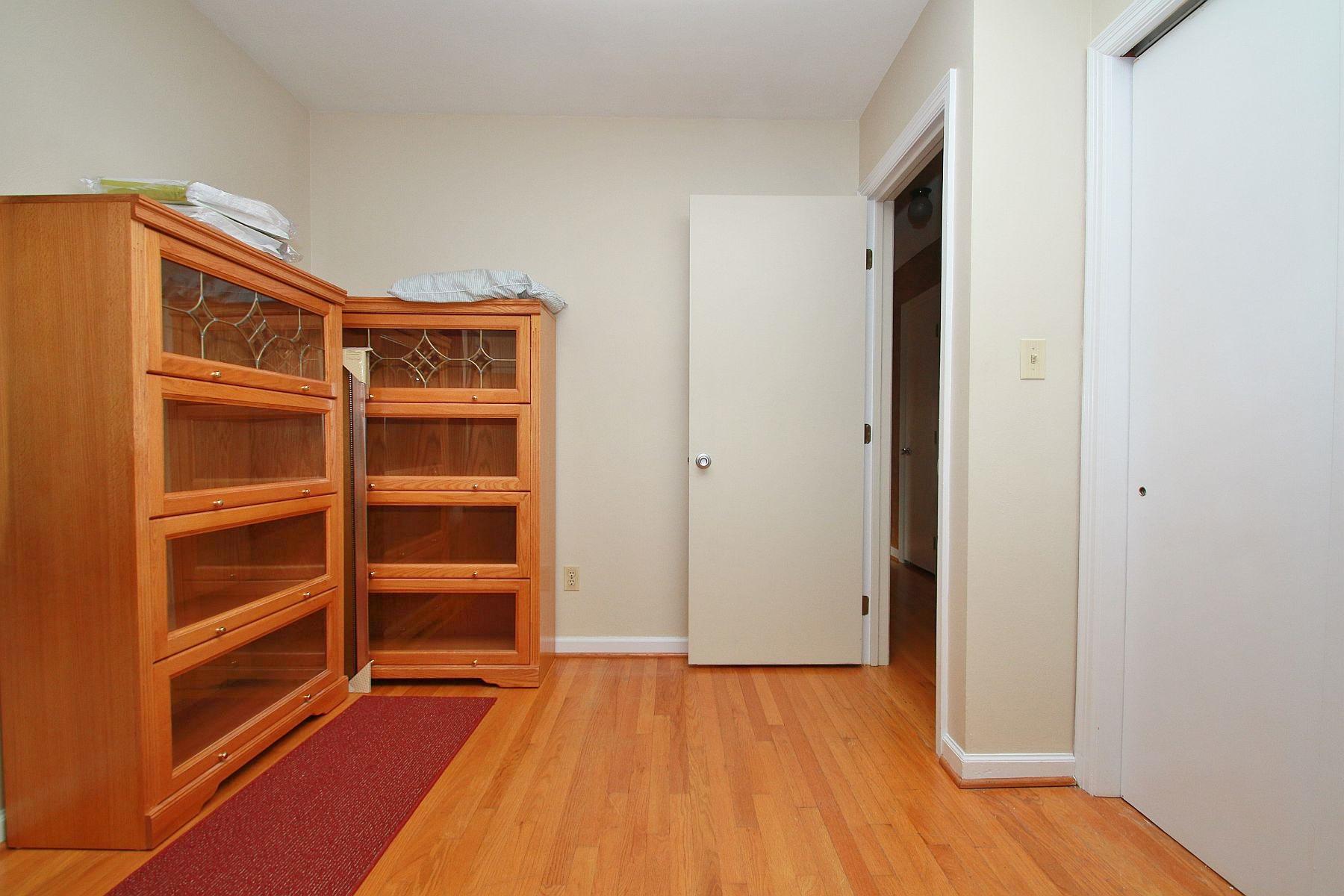 525 Olney Road Vinton, VA 24179 - Photo 10 of 17 a view of an empty room with empty shelves
