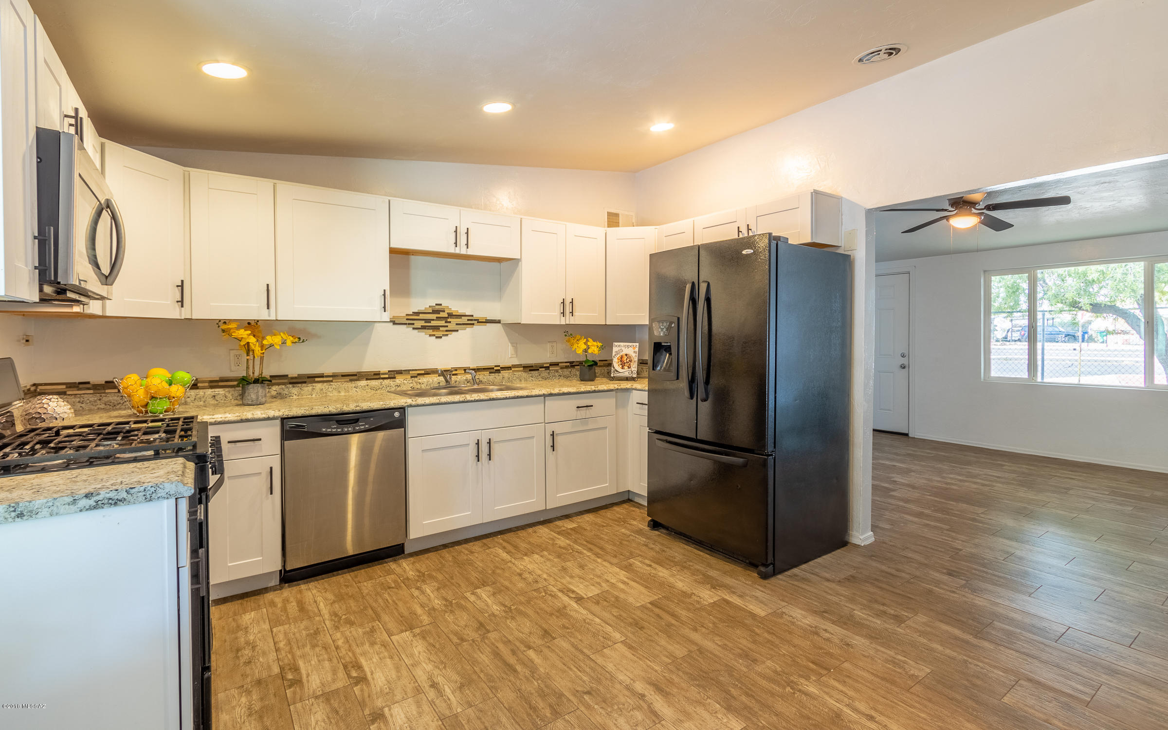 610 North Silverbell Road Tucson, AZ 85745 - Photo 10 of 23 Gallery Image 10