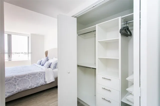 $7,500 | 2600 East Hallandale Beach Boulevard, Unit T2002, Hallandale Beach, FL 33009