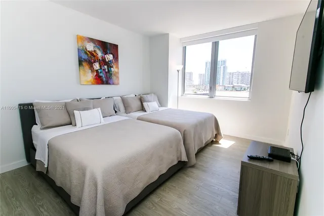 $7,500 | 2600 East Hallandale Beach Boulevard, Unit T2002, Hallandale Beach, FL 33009