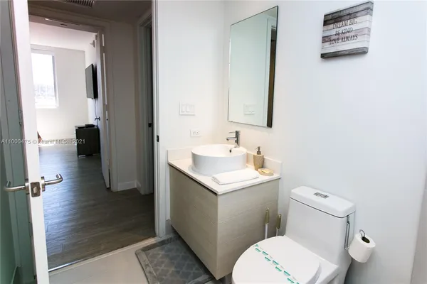 $7,500 | 2600 East Hallandale Beach Boulevard, Unit T2002, Hallandale Beach, FL 33009