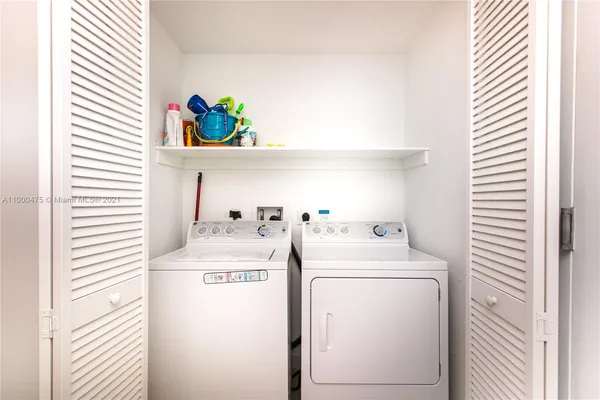 $7,500 | 2600 East Hallandale Beach Boulevard, Unit T2002, Hallandale Beach, FL 33009