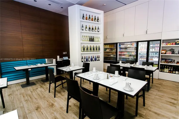 $7,500 | 2600 East Hallandale Beach Boulevard, Unit T2002, Hallandale Beach, FL 33009