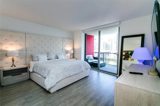 $7,500 | 2600 East Hallandale Beach Boulevard, Unit T2002, Hallandale Beach, FL 33009