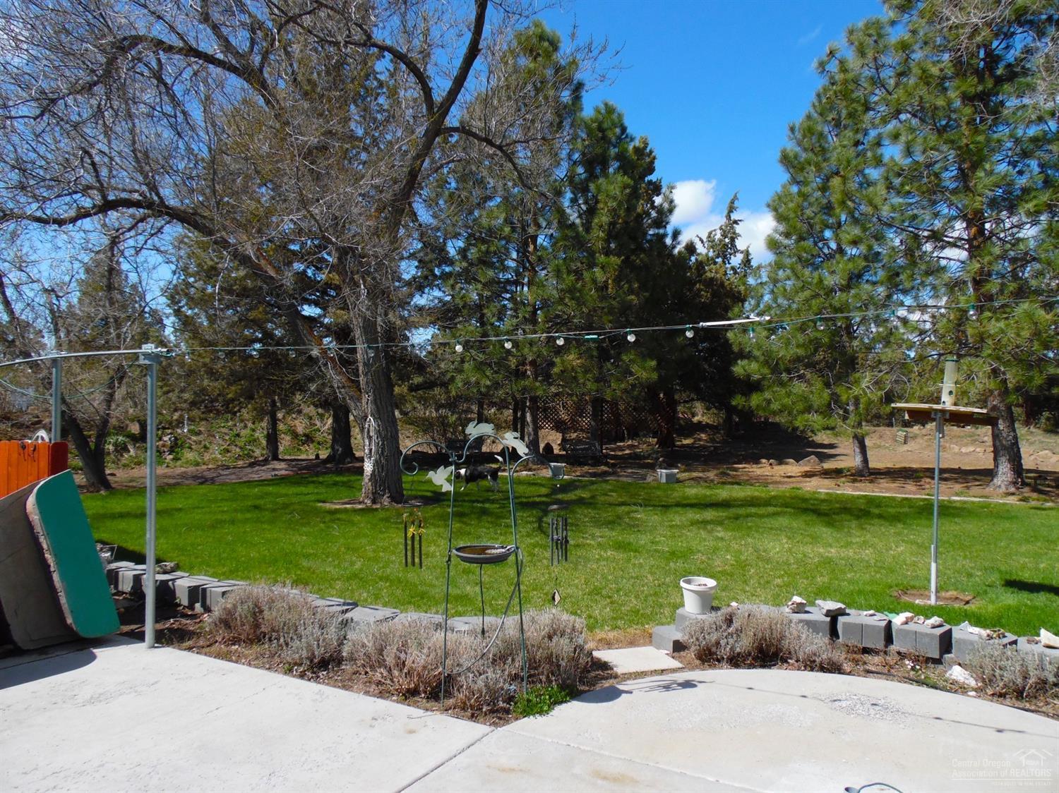 22838 Rodeo Court Bend, OR 97701 - Photo 14 of 20 Additional Photo