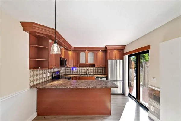 $375,000 | 9951 Northwest 6th Court, Plantation, FL 33324