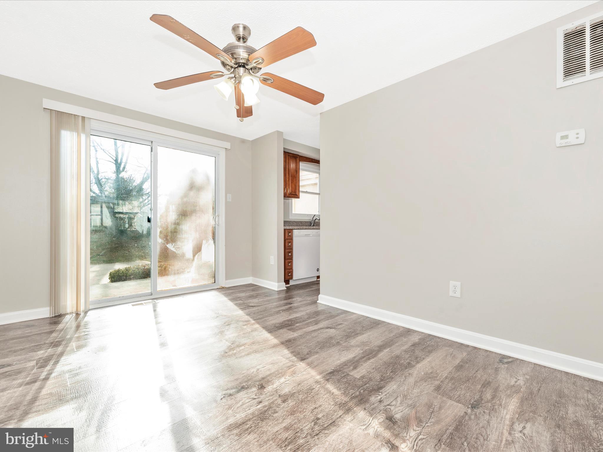 194 Stonegate Drive Frederick, MD 21702 - Photo 9 of 36 Dining Room