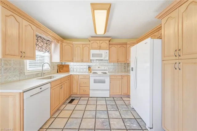 $315,000 | 1008 Kingstree Ridge Drive, Winston-Salem, NC 27127