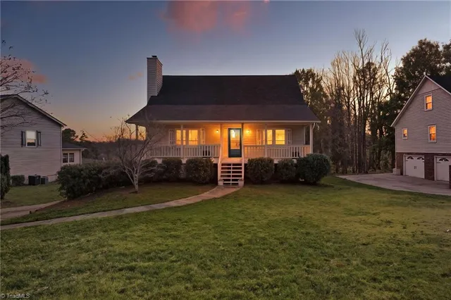 $315,000 | 1008 Kingstree Ridge Drive, Winston-Salem, NC 27127