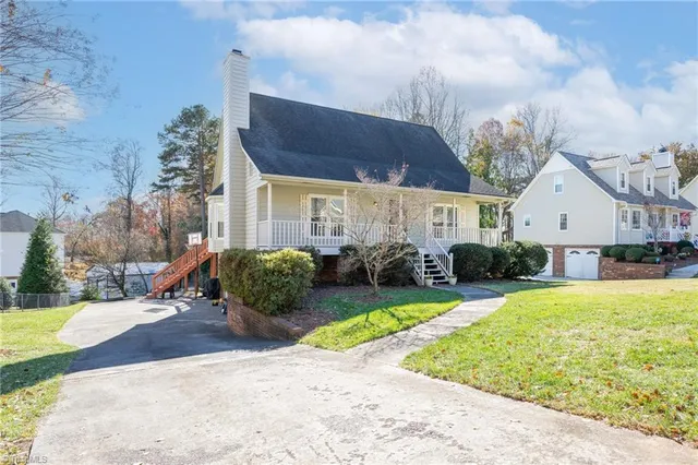 $315,000 | 1008 Kingstree Ridge Drive, Winston-Salem, NC 27127