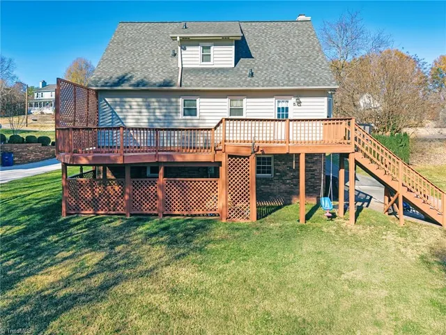 $315,000 | 1008 Kingstree Ridge Drive, Winston-Salem, NC 27127