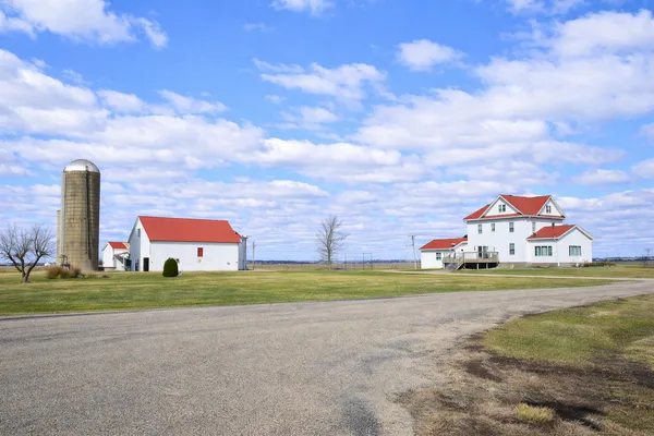 $395,000 | 9041 Polo Road, Rock Falls, IL 61071