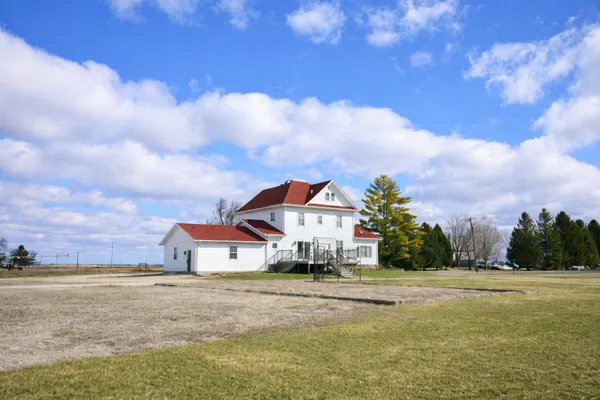 $395,000 | 9041 Polo Road, Rock Falls, IL 61071