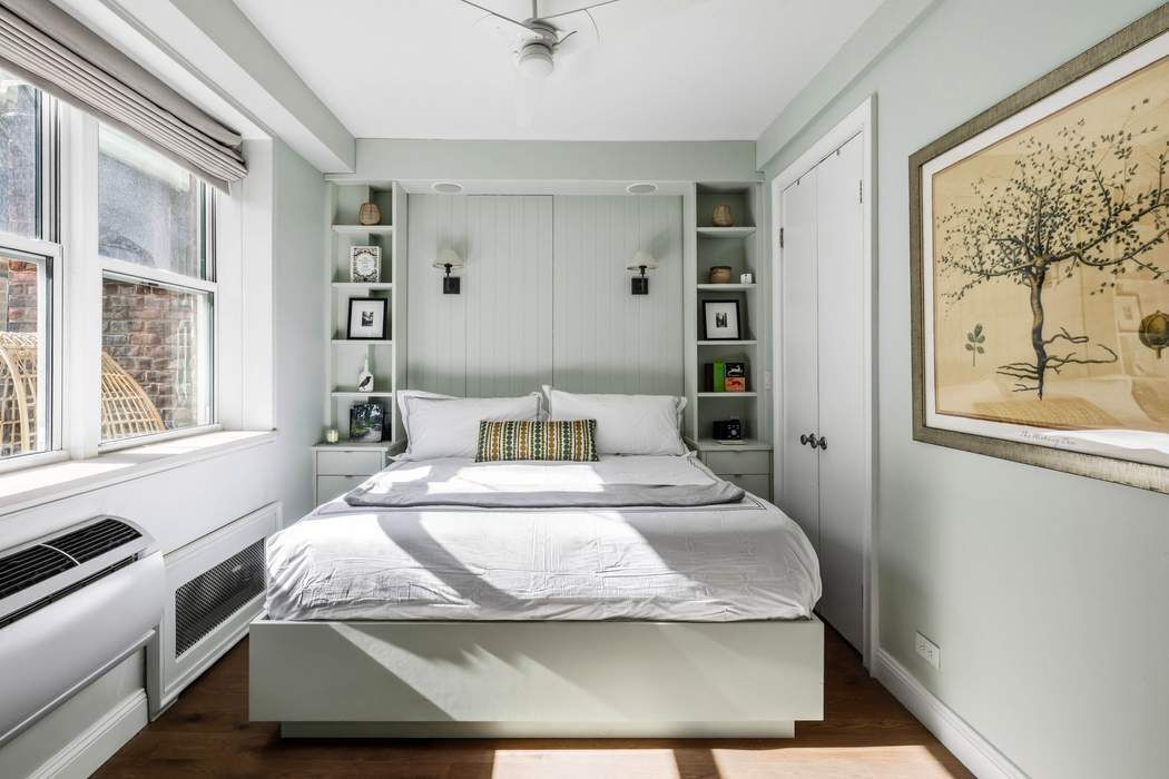 64 East 94th Street, Unit 1G Manhattan, NY 10128 - Photo 3 of 15