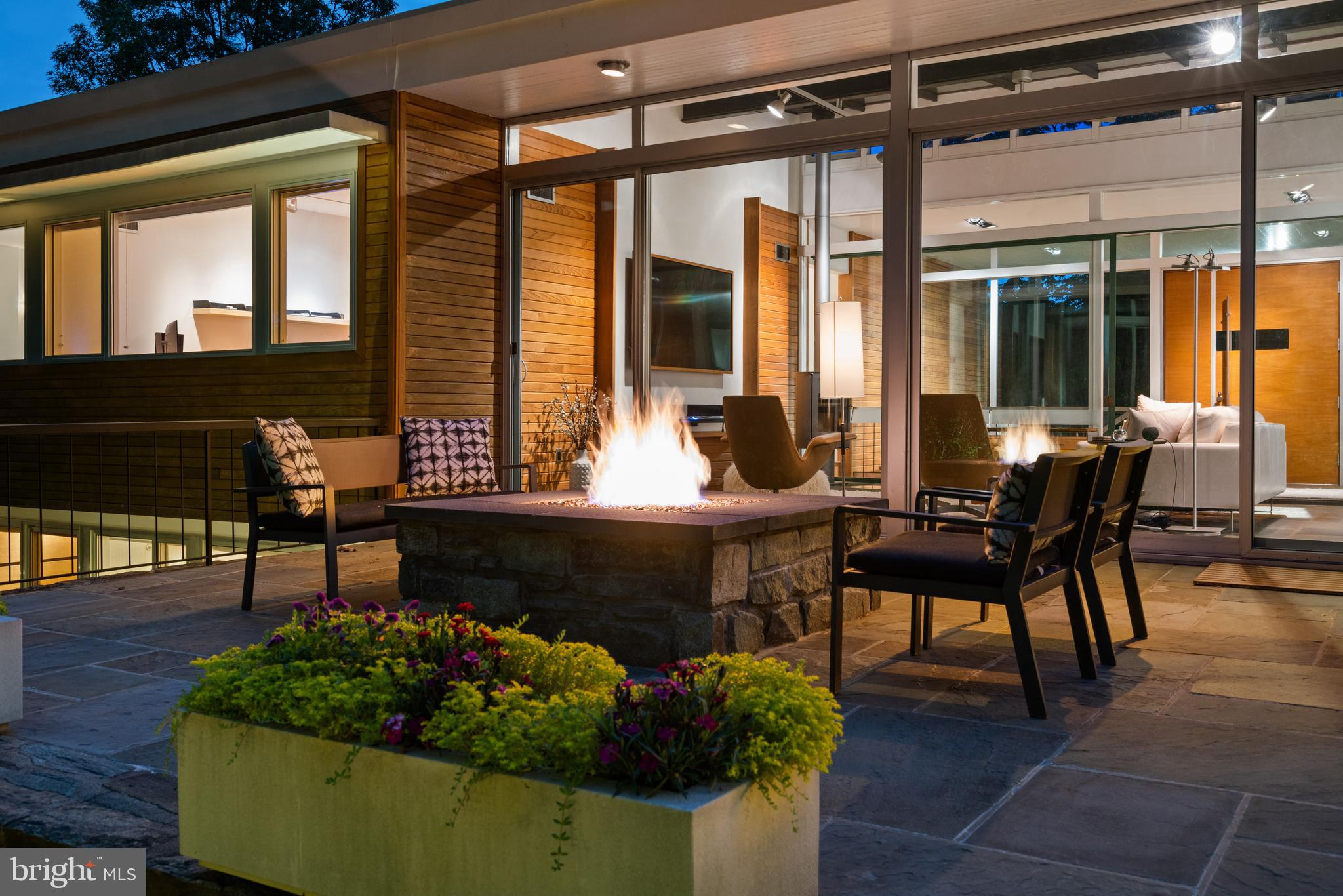 2533 North Ridgeview Road Arlington, VA 22207 - Photo 48 of 51 Gallery Image 48