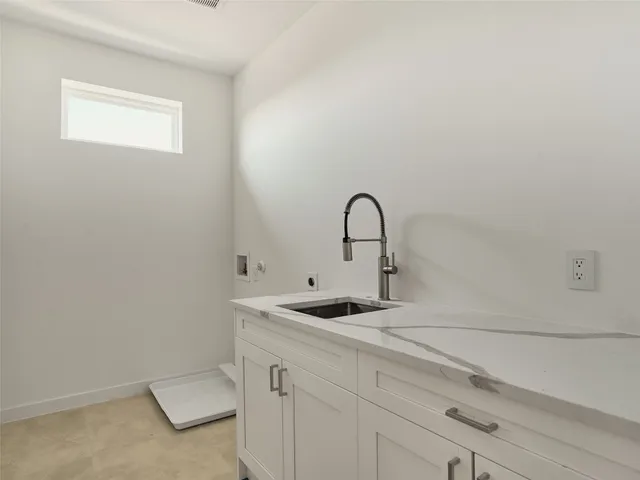 $4,950 | 2100 Bighorn, Leander, TX 78641