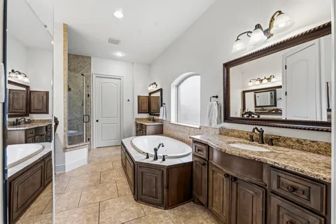 $799,000 | 23011 Creek Park Drive, Spring, TX 77389