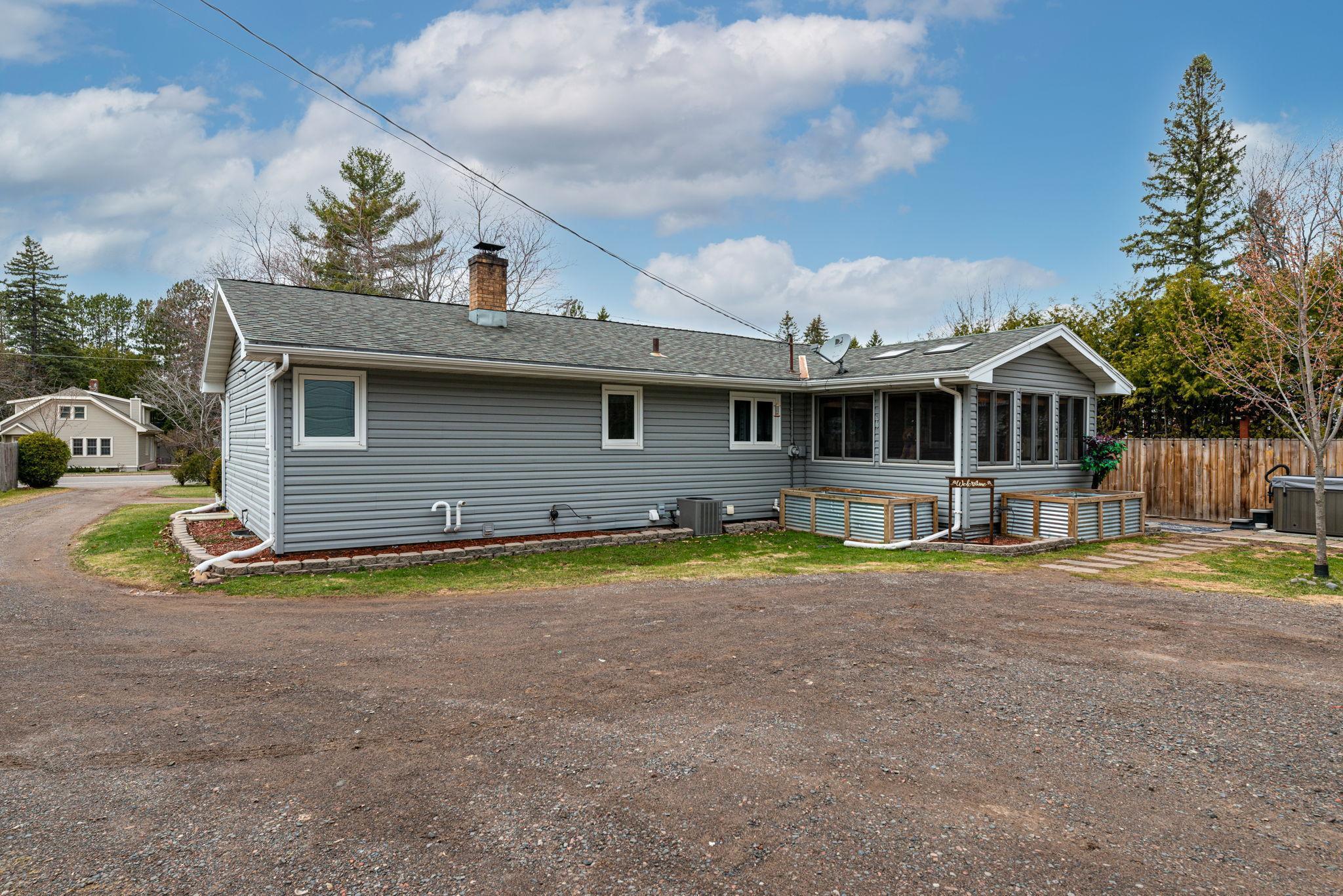 4 Canosia Road Esko, MN 55733 - Photo 5 of 29 Gallery Image 5