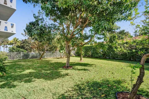 $365,000 | 2840 North Ocean Boulevard, Unit 407, Fort Lauderdale, FL 33308