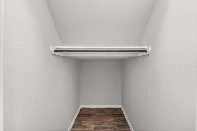 $289,000 | 23522 Wedgewood Cliff Way, Spring, TX 77373