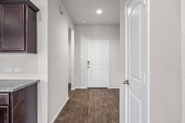 $289,000 | 23522 Wedgewood Cliff Way, Spring, TX 77373