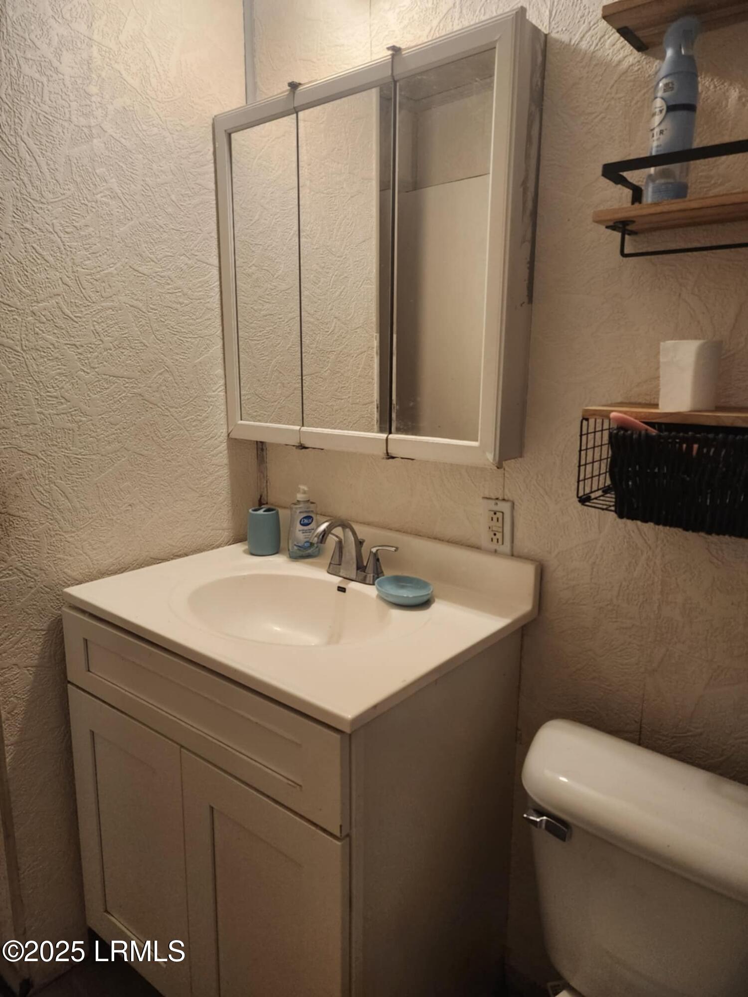 398 State Rd S-3-483 Fairfax, SC 29827 - Photo 14 of 21 5b3c7a5e-bccc-4226-8a5c-8c3a418c369a