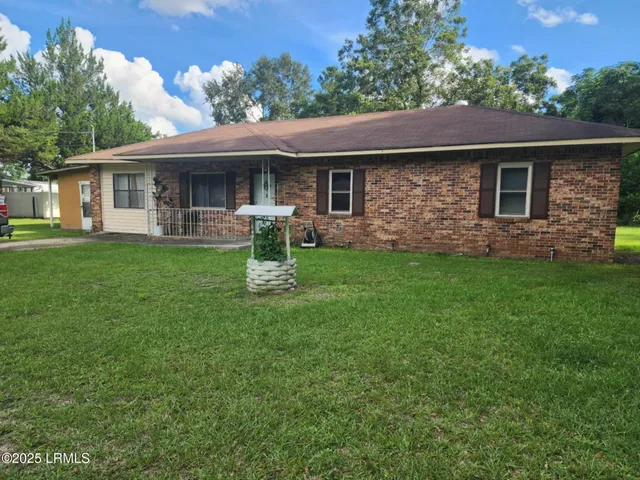 $99,000 | 398 State Rd S-3-483, Fairfax, SC 29827