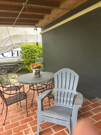 $1,450 | South Miami, South Miami, FL 33143