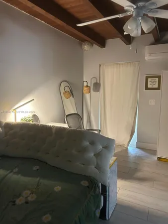 $1,450 | South Miami, South Miami, FL 33143