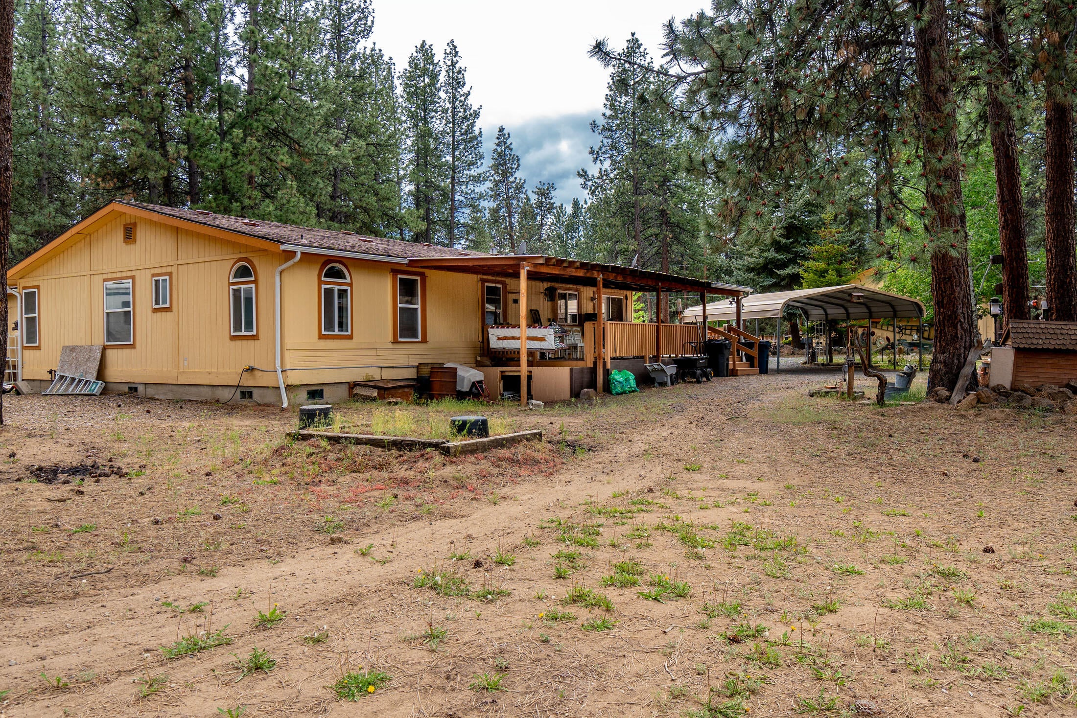 59988 Navajo Road Bend, OR 97702 - Photo 35 of 39 View from backyard