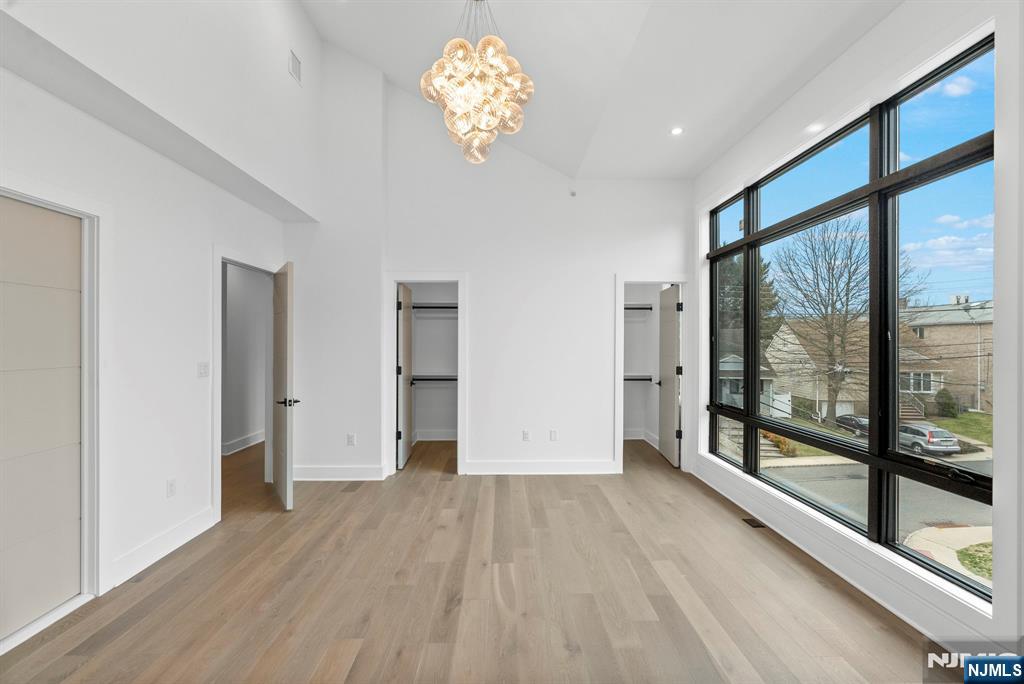 2026 Marguerite Street, Unit RIGHT Fort Lee, NJ 07024 - Photo 14 of 30