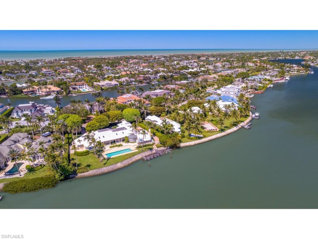 3631 Rum Row Naples, FL 34102 - Photo 5 of 10