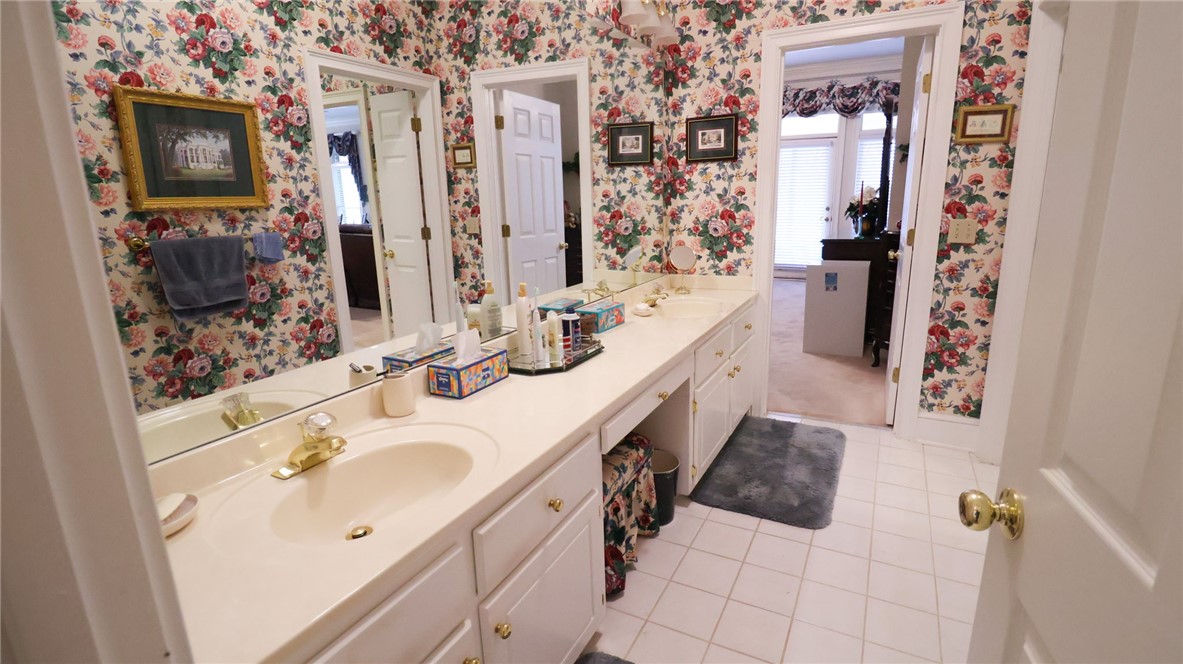 1410 Hunters Trail Anderson, SC 29625 - Photo 14 of 43