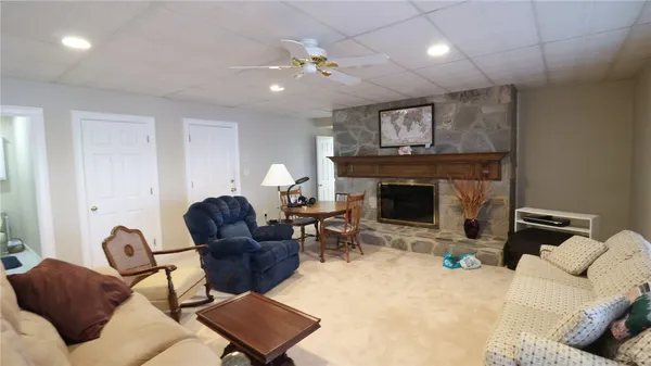 $1 | 1410 Hunters Trail, Anderson, SC 29625