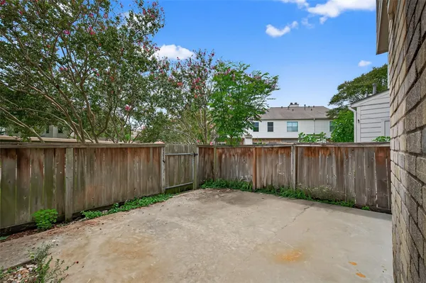 $1,800 | 2910 Grants Lake Boulevard, Unit 1702, Sugar Land, TX 77479