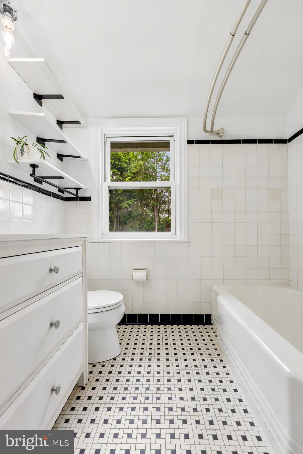 102 Rockglen Road Wynnewood, PA 19096 - Photo 19 of 24 Full Hall Bathroom